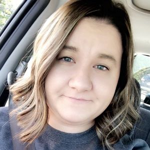 Meet your Posher, Whitney